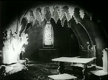 『巨人ゴーレム』 1920、約21分：客間