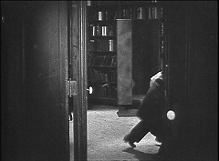 『猫とカナリヤ』 1927　約1時間17分：書斎の書架＝隠し扉