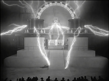 『メトロポリス』 1927、約1時間53分：暴走する動力機