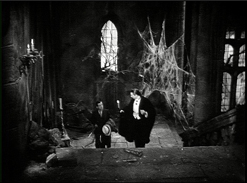『魔人ドラキュラ』 1931、約12分：大階段、上から
