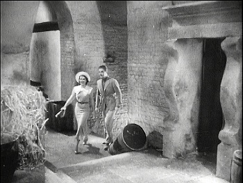 『幽霊西へ行く』 1935、約20分：上階の廊下、20世紀