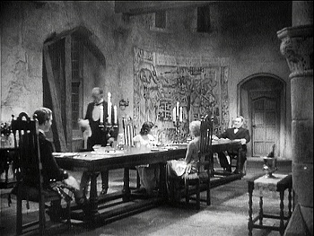 『幽霊西へ行く』 1935、約25分：食堂