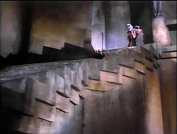 『オズの魔法使』 1939　約1時間17分：階段