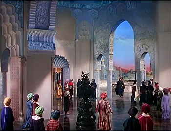 『バグダッドの盗賊』 1940、約36分：宮殿の広間
