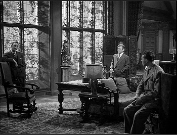 『狼男』 1941　約24分：蔦のからむ窓の部屋