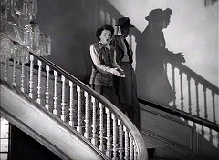 『呪いの家』 1944　約15分：階段