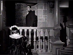 『呪われた城』 1946　約43分：塔への階段