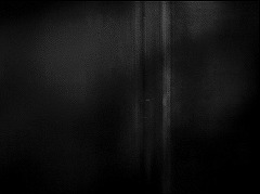『奇妙な扉』 1952　約22分：デニスの部屋の壁