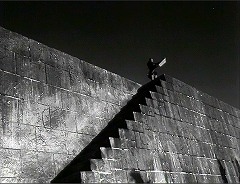 『オセロ』 1952　約19分：城壁と壁沿いの階段