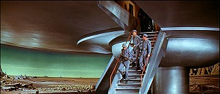 『禁断の惑星』 1956　約11分：宇宙船の昇降階段