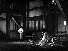 『怪猫岡﨑騒動』 1954　約42分：天守最上階+猫
