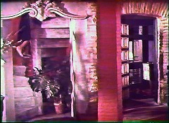 『血とバラ』 1960　約14分：廊下、左に上への螺旋階段