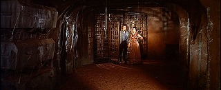 『アッシャー家の惨劇』 1960　約35分：地下納骨堂