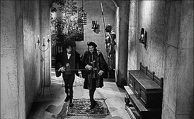 『恐怖のロンドン塔』 1962　約1時間3分：広間への廊下