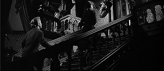 『たたり』 1963　約19分：主階段