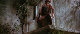 『忍者と悪女』 1963　約52分：壁伝いの移動