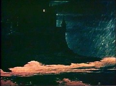 『古城の亡霊』 1963　約1分：城の外観、入江越し～『恐怖の振子』より