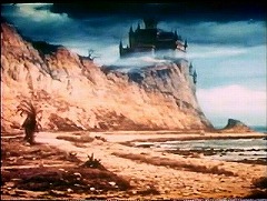 『古城の亡霊』 1963　約18分：城の外観、入江越し、遠景～『恐怖の振子』より