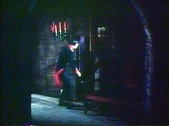 『古城の亡霊』 1963　約58分：吊し格子戸からの通路と隠し扉