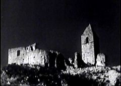 『女ヴァンパイア カーミラ』 1964　約12分：丘の上の廃墟