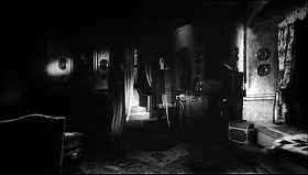 『幽霊屋敷の蛇淫』 1964　約1時間18分：惨劇の部屋