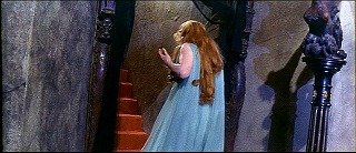 『黒猫の棲む館』 1964　約1時間6分：割れた鏡の向こうに上り階段