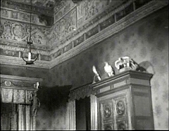 『生きた屍の城』 1964　約24分：寝室