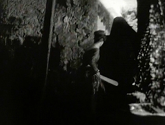 『生きた屍の城』 1964　約1時間9分：外階段
