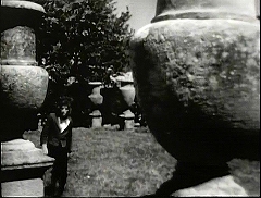 『生きた屍の城』 1964　約1時間21分：ボマルツォの《聖なる森》／《花瓶広場》