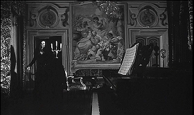 『亡霊の復讐』 1965　約4分：ピアノの間＋壁画