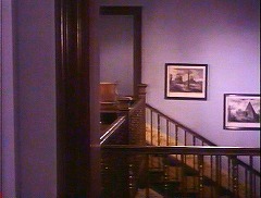 『バンパイア・ラヴァーズ』 1970　約52分：モートン邸、吹抜回廊