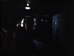 『ヨーガ伯爵の復活』 1971　約1時間24分：館、地下室のような廊下