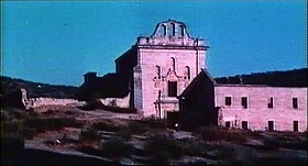 『ワルプルギスの夜 － ウルフVSヴァンパイア －』 1971　約1時間25分：廃墟の外観