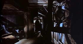 『処刑男爵』 1972　約39分：隠し部屋