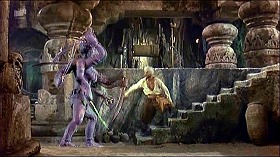 『シンドバッド黄金の航海』 1973　約1時間17分：石窟寺院内　中二階への階段＋六臂六剣のカーリー像