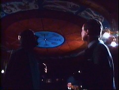 『Mr.バンピラ　眠れる棺の美女』 1974　約41分：屋敷　広間の天井