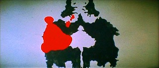 『血を吸う薔薇』 1974　約28分：ロールシャッハ･テストのスライドに真っ赤な染みの幻