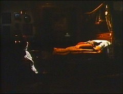 『今宵かぎりは…』 1972　約23分：寝台