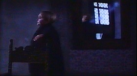 『デ　ジャ　ヴュ』 1987　約31分：城　塔の部屋　鏡に映る窓