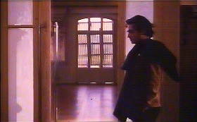 『季節のはざまで』 1992　約52分：一階廊下