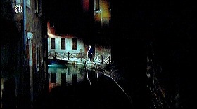 『赤い影』 1973　約36分：ヴェネツィア　運河