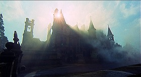『ヘルハウス』 1973　約35分：館＋霧　下から