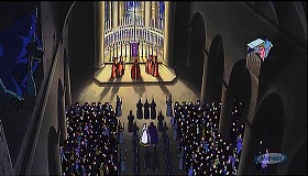 『ルパン三世　カリオストロの城』 1979　約1時間15分：礼拝堂　高い位置から