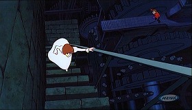 『ルパン三世　カリオストロの城』 1979　約1時間27分：時計塔の機関部　文字盤への階段　真上から