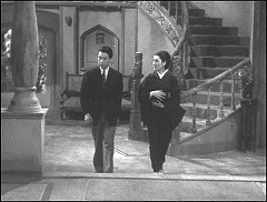 『虹男』 1949　約17分：階段ホールから応接間(?)へ
