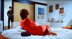 『ファイブ・バンボーレ』 1970　約1時間9分：二階の一部屋