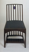 チャールズ・レニー・マッキントッシュ《ドローイング・ルームの椅子、フースヒル》1904