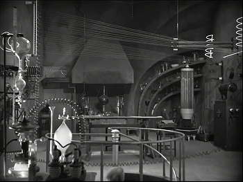 『メトロポリス』 1927、約40分：実験室