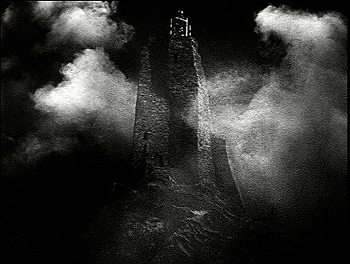 『フランケンシュタインの花嫁』 1935、約56分：見張り塔