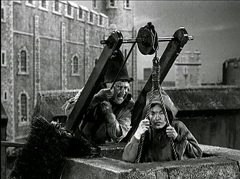 『恐怖のロンドン塔』 1939　約1時間16分：屋根、煙突、煙突掃除夫と助手